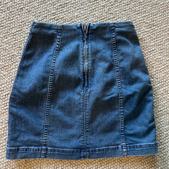 Free People Jean Skirt Size 4 - Picture 2 of 3